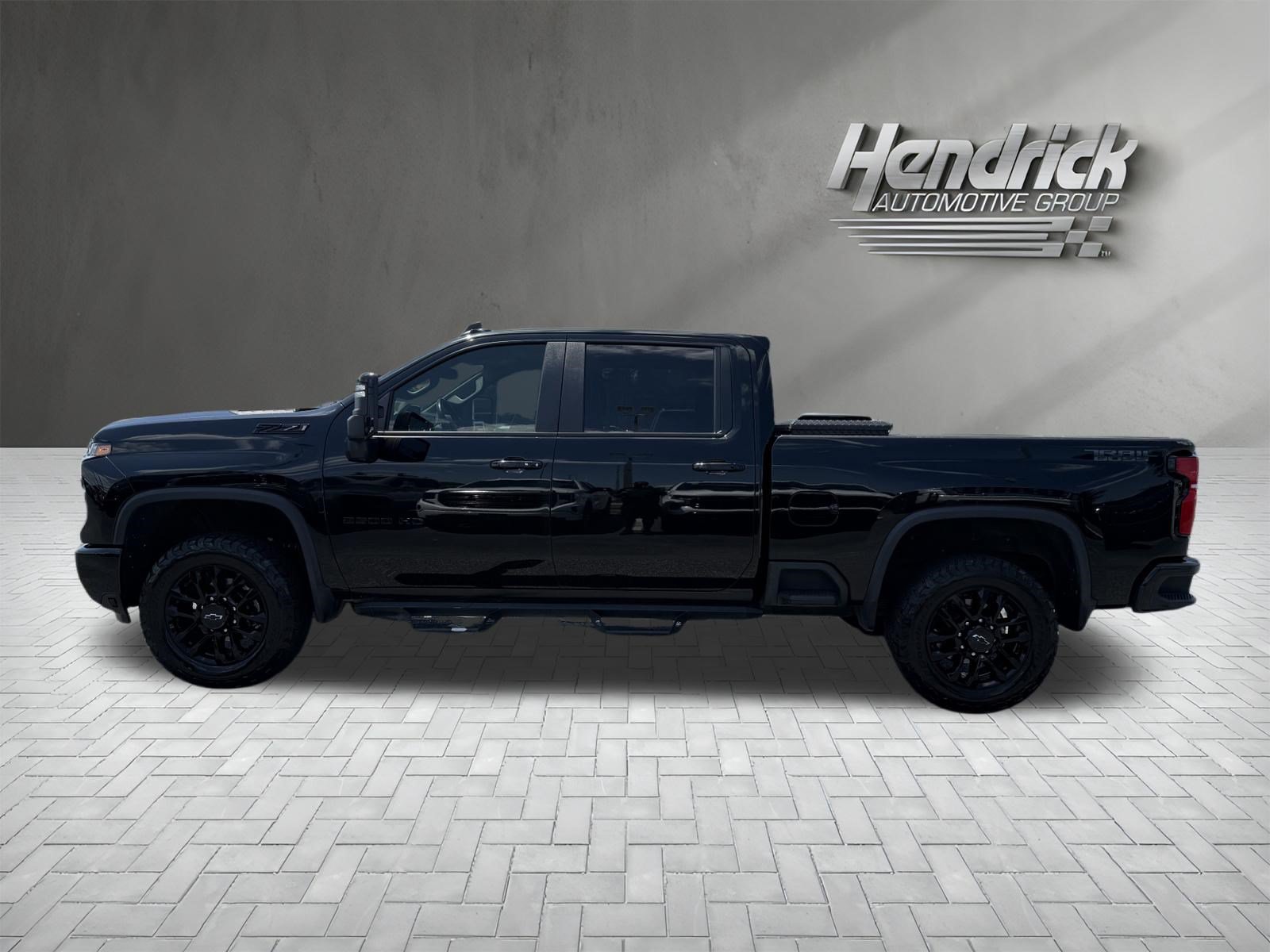 Used 2025 Chevrolet Silverado 2500 LT w/ Trail Boss Package AWD/4WD image 7