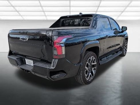New 2024 Chevrolet Silverado EV RST AWD/4WD image 33