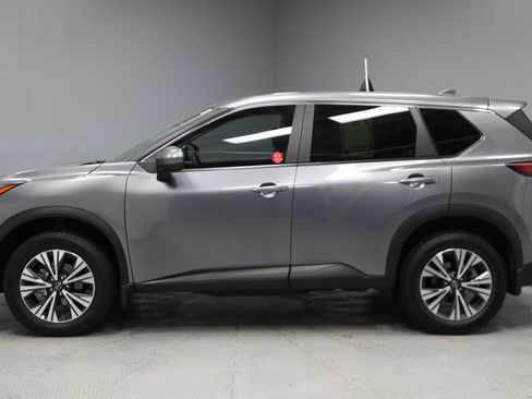 Certified 2023 Nissan Rogue SV image 10