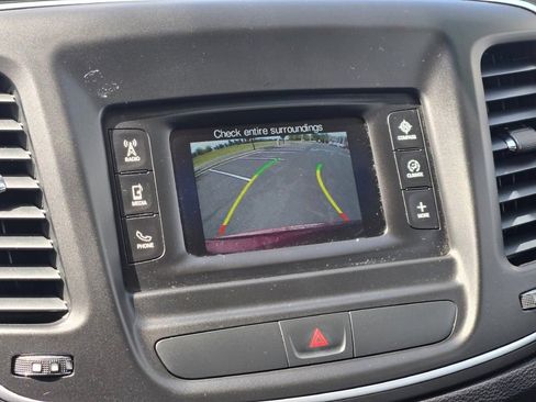 Used 2015 Chrysler 200 Limited w/ Convenience Group FWD image 23