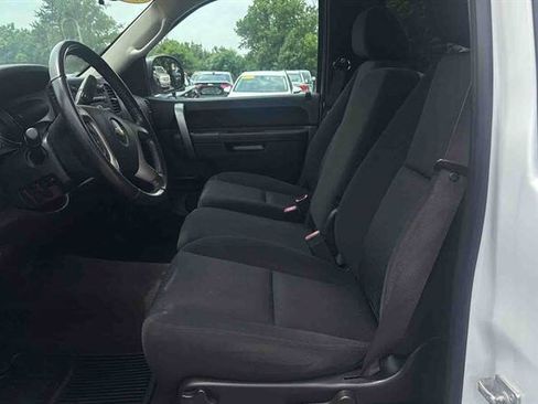 Used 2012 Chevrolet Silverado 2500 LT AWD/4WD image 18