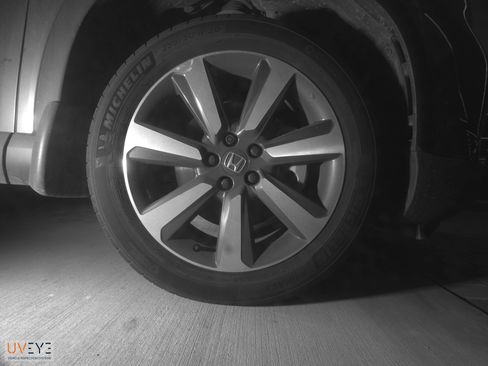 Used 2023 Honda Pilot Touring image 10