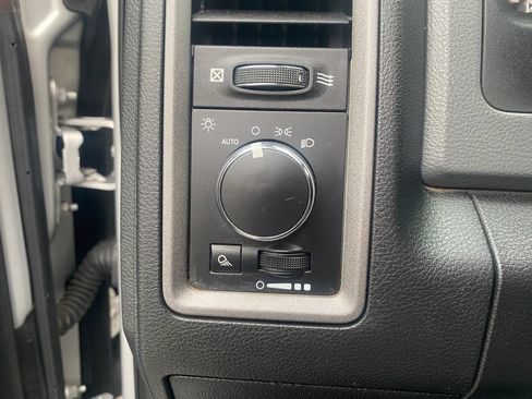 Used 2017 RAM 1500 Tradesman w/ Power & Remote Entry Group AWD/4WD image 17