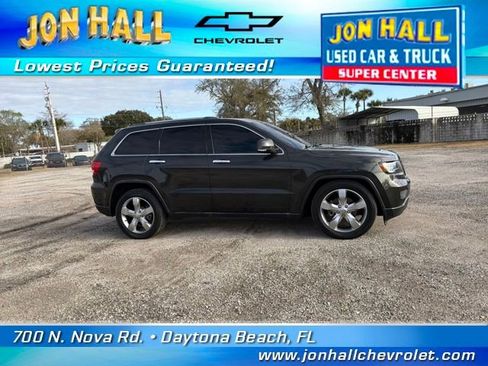 Used 2011 Jeep Grand Cherokee Limited w/ Luxury Group II image 14
