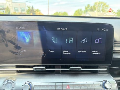 Used 2025 Hyundai Kona SEL AWD/4WD image 25