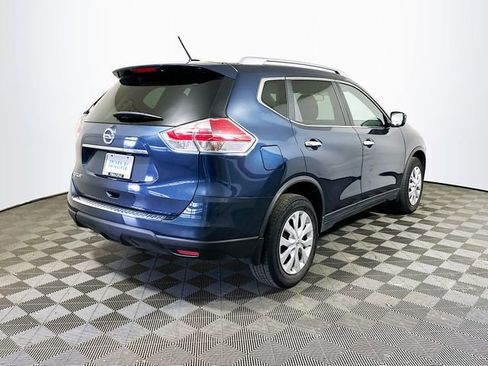 Used 2016 Nissan Rogue S w/ Appearance Package image 8