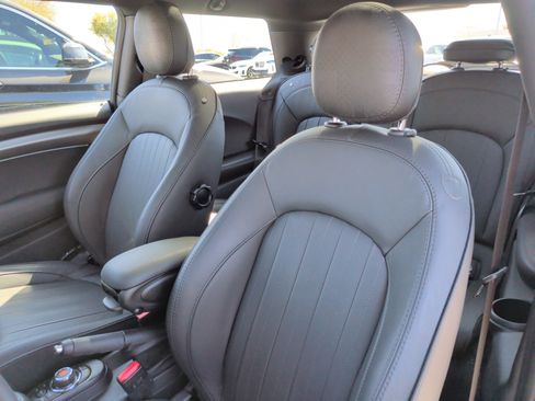 Used 2021 MINI Cooper S w/ Driver Assistance Package image 19