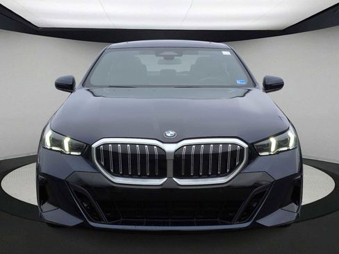 New 2026 BMW 530i xDrive w/ M Sport Package AWD/4WD image 3