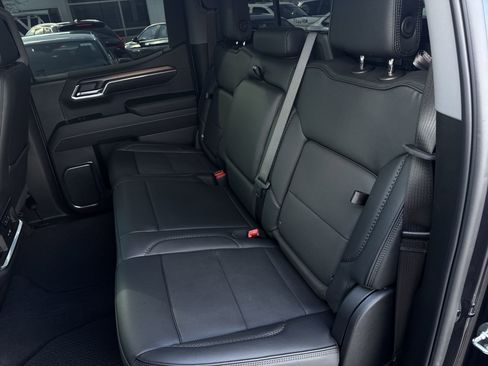 Used 2024 GMC Sierra 1500 Denali w/ Denali Reserve Package image 26