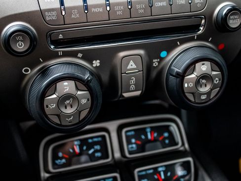 Used 2010 Chevrolet Camaro SS w/ RS Package RWD image 33