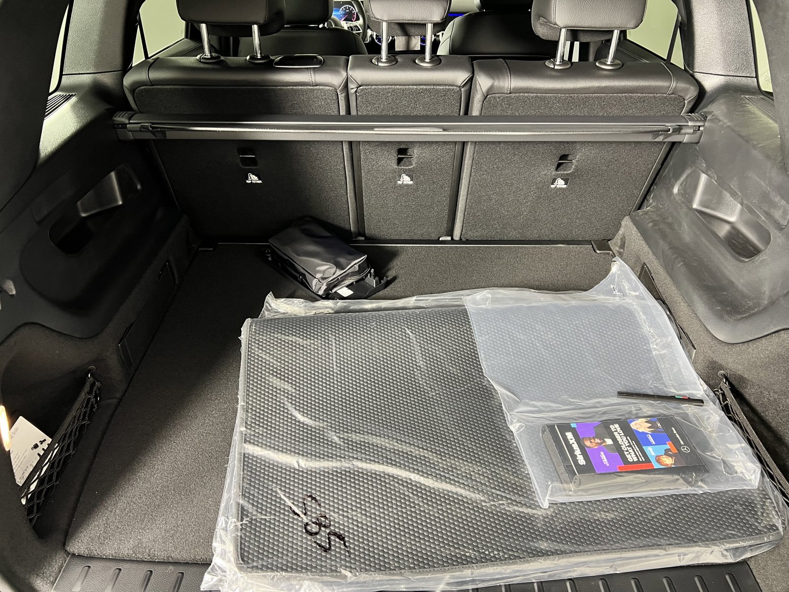 Used 2025 Mercedes-Benz GLB 250 image 31