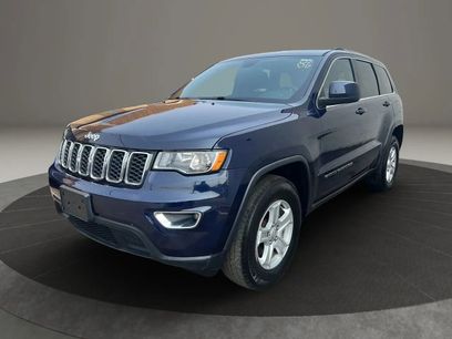 Used 2017 Jeep Grand Cherokee Laredo w/ Quick Order Package 23E