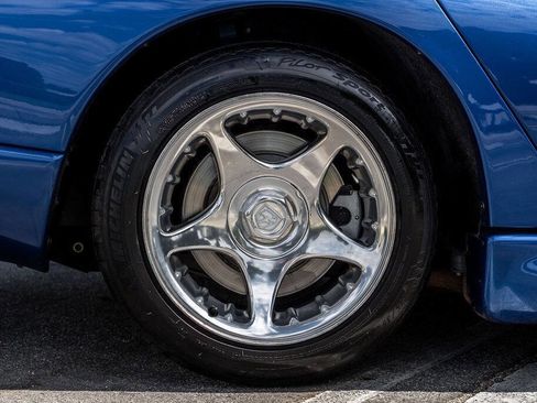 Used 1996 Dodge Viper GTS image 29