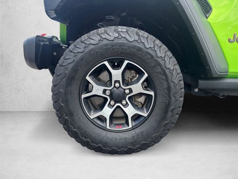 Used 2020 Jeep Wrangler Unlimited Rubicon AWD/4WD image 9