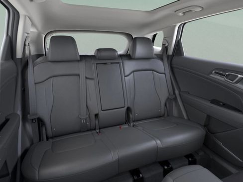 Used 2025 Kia Sportage EX w/ Premium Package FWD image 16