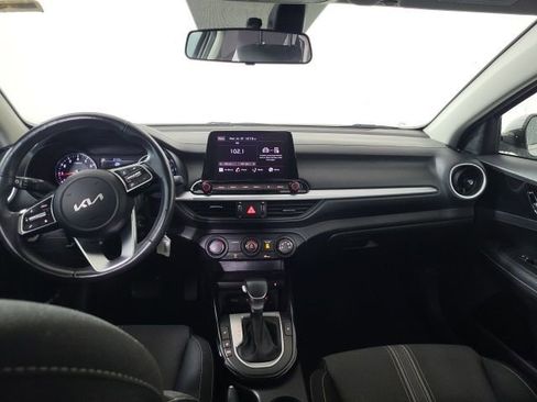 Used 2023 Kia Forte GT-Line image 10