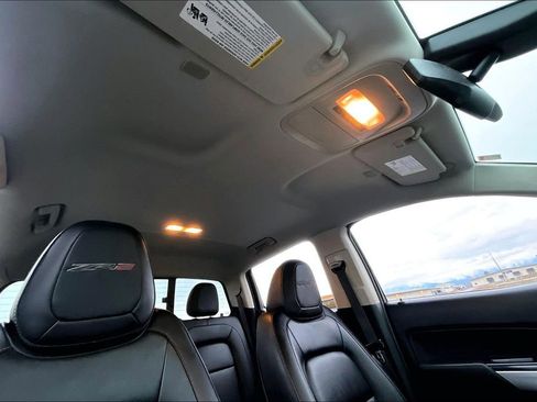 Used 2022 Chevrolet Colorado ZR2 image 23