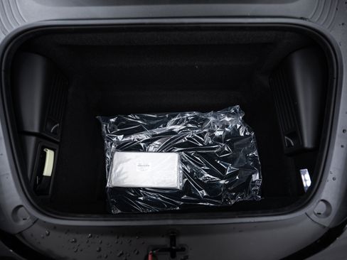 Certified 2025 Porsche 718 Cayman image 23