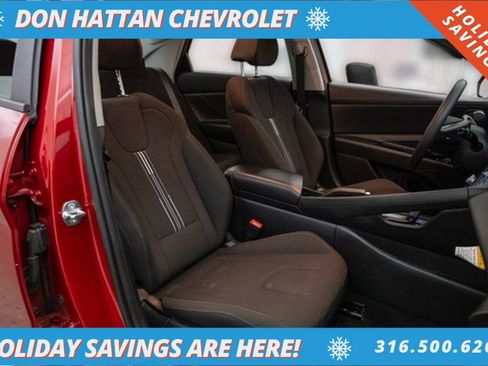 Used 2024 Hyundai Elantra SEL image 29