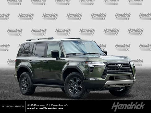 Used 2024 Lexus GX 550 image 1