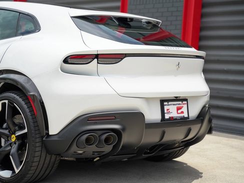 Used 2025 Ferrari Purosangue AWD/4WD image 14
