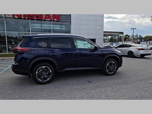 New 2026 Nissan Rogue SV image 33