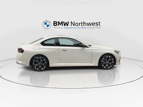 Used 2025 BMW M240i xDrive Coupe image 4