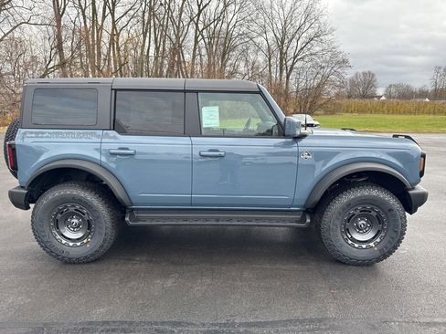 New 2025 Ford Bronco Outer Banks w/ Sasquatch Package image 12