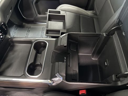 Used 2025 GMC Sierra 2500 SLT w/ SLT Premium Package image 34