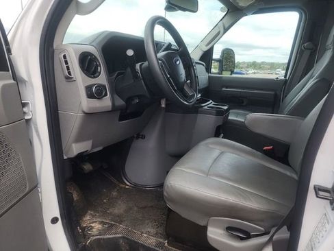 Used 2024 Ford E-350 and Econoline 350 Super Duty w/ Driver's Safety Package image 2
