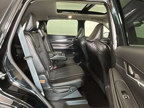 Used 2024 INFINITI QX60 Luxe AWD/4WD image 33