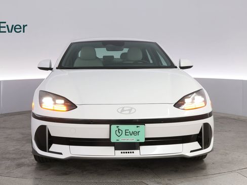 Used 2024 Hyundai Ioniq 6 SEL RWD image 12