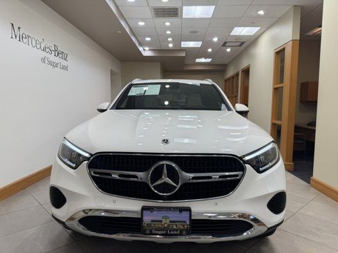 Certified 2025 Mercedes-Benz GLC 300 image 43