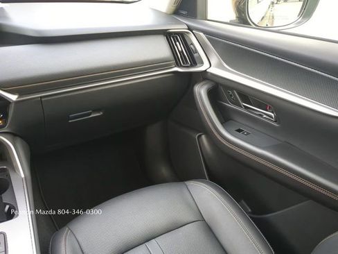 Used 2024 MAZDA CX-90 3.3 Turbo w/ Premium Package image 18