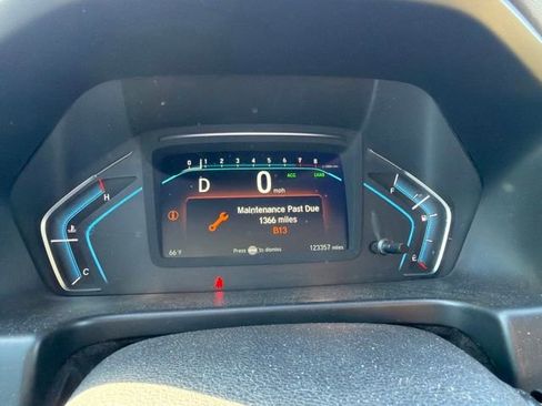 Used 2018 Honda Odyssey Elite image 11