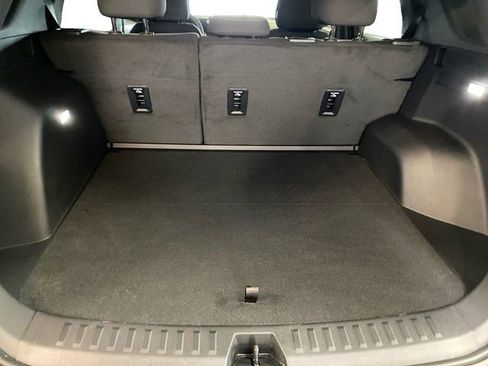 Certified 2025 Chevrolet Equinox LT w/ Safety and Technology Package image 22