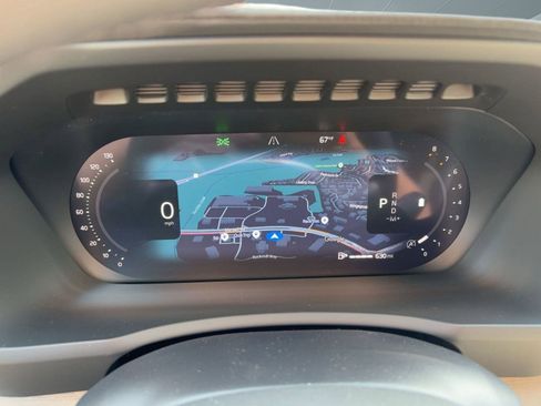 New 2026 Volvo XC90 B6 Plus w/ Protection Package Premier image 17