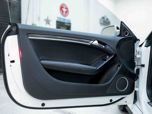 Used 2014 Audi RS 5 Coupe image 35