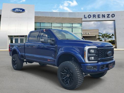 New 2026 Ford F250 Lariat w/ Black Appearance Package image 3
