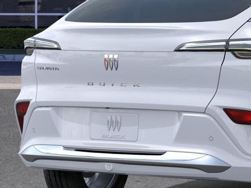 New 2026 Buick Envista Avenir FWD image 14