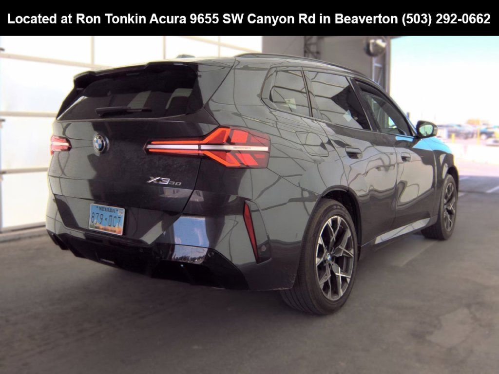 Used 2025 BMW X3 xDrive30i AWD/4WD image 4