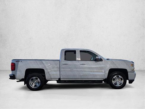 Used 2017 Chevrolet Silverado 1500 LT w/ All Star Edition image 4