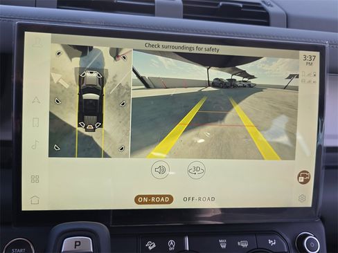 New 2026 Land Rover Defender 110 S image 24