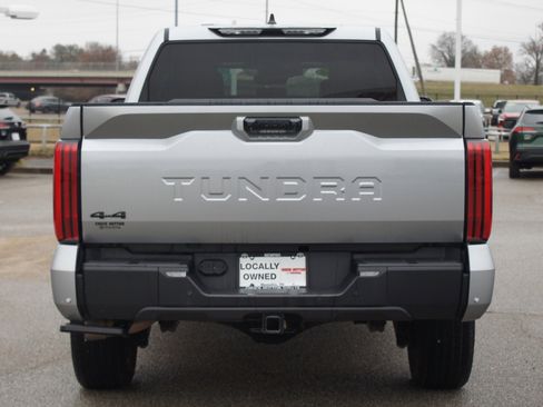 Used 2024 Toyota Tundra Limited image 4