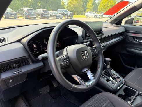 Used 2024 Honda CR-V Sport image 14