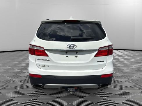 Used 2015 Hyundai Santa Fe GLS w/ Option Group 03 AWD/4WD image 8