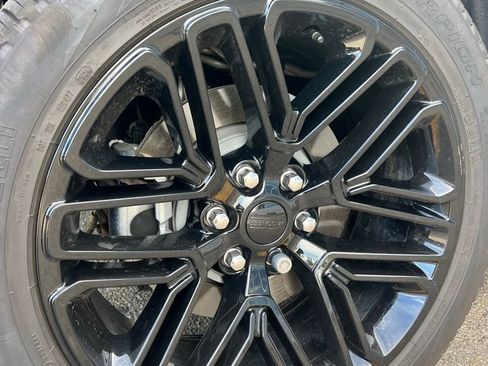 Used 2024 Jeep Wagoneer Series II image 5