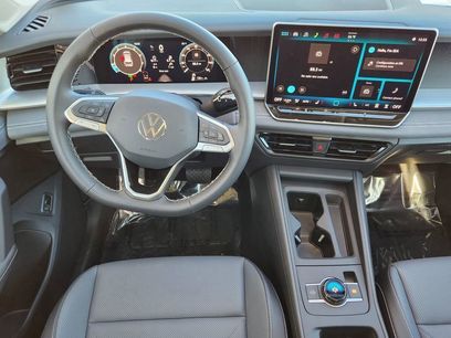 New 2026 Volkswagen Tiguan SE