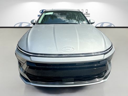 New 2026 Hyundai Sonata SEL FWD image 2