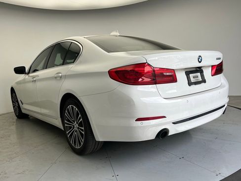 Used 2020 BMW 530i w/ Premium Package image 4